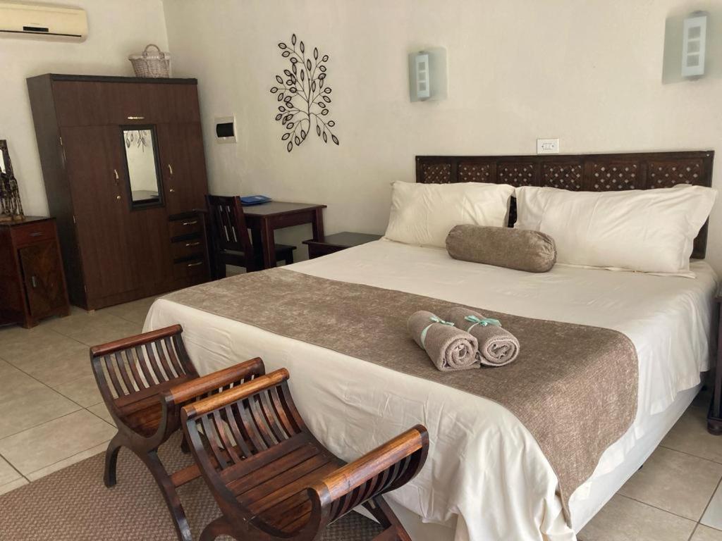 Acasia Guest Lodge โคมาติพอร์ต ภายนอก รูปภาพ