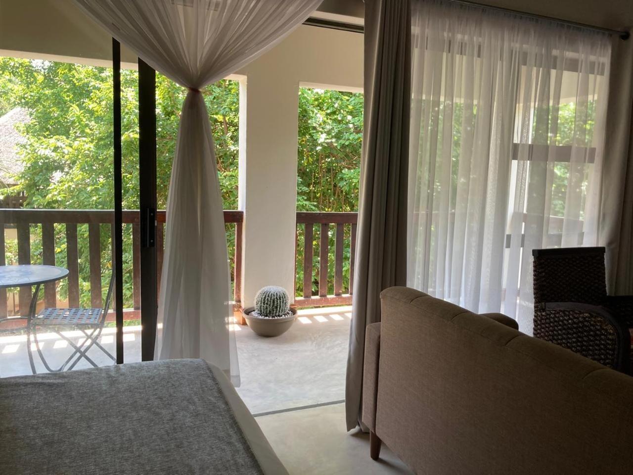 Acasia Guest Lodge โคมาติพอร์ต ภายนอก รูปภาพ