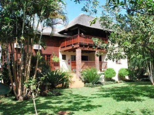Acasia Guest Lodge โคมาติพอร์ต ภายนอก รูปภาพ